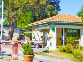 landes azur reception