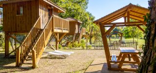 1373 blog page hebergement insolite