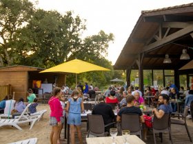 1651 editeur page bloc element landes azur services 807x606