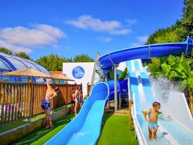 1628 editeur page bloc element landes bleues tobbogan 807x606