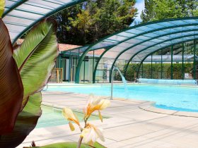 camping piscine messanges.jpeg